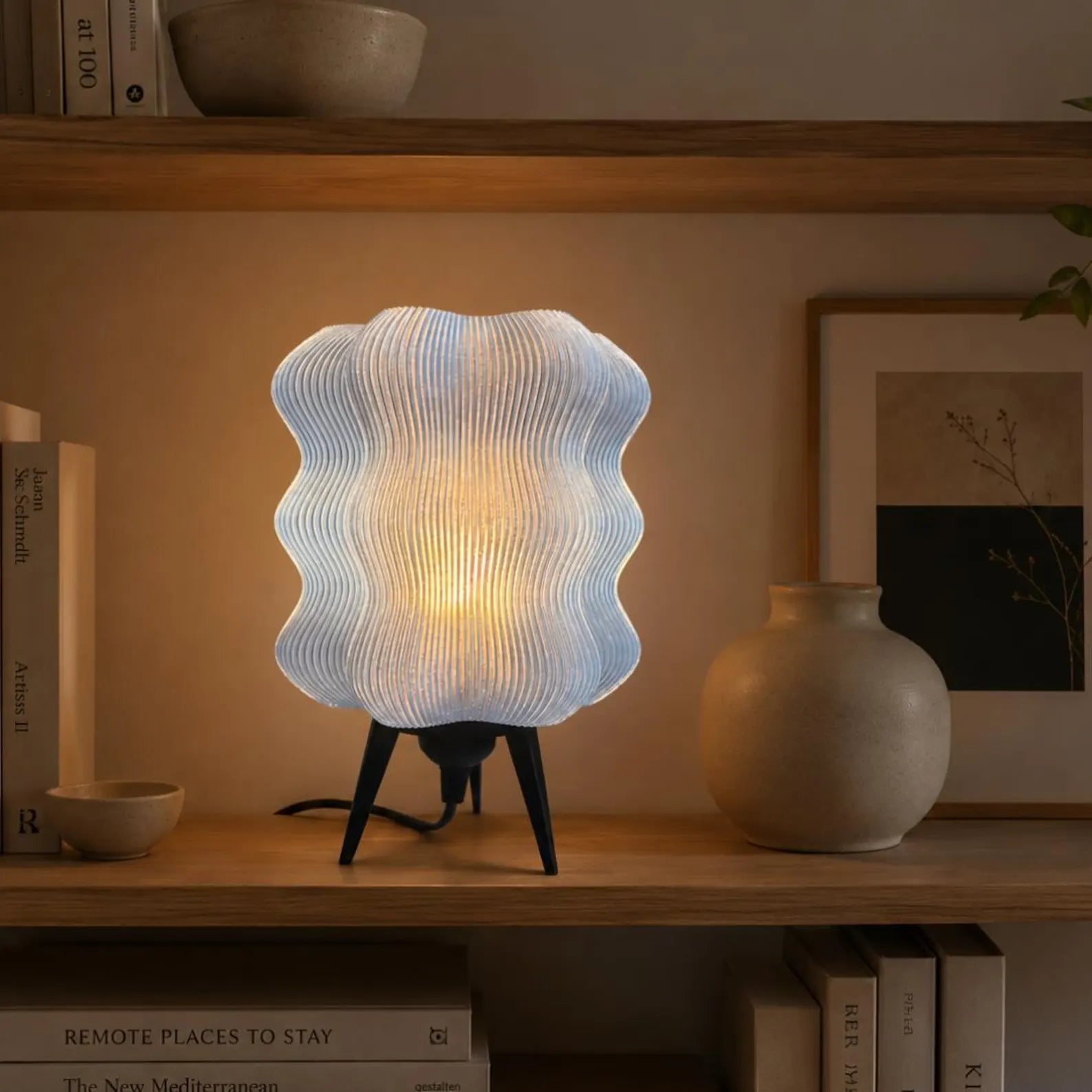 The Ondina Table Lamp